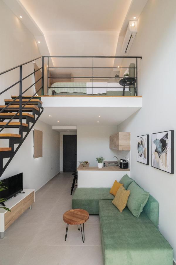 Cosy & Elegant Loft Suite In The City Center 자킨토스 타운 외부 사진